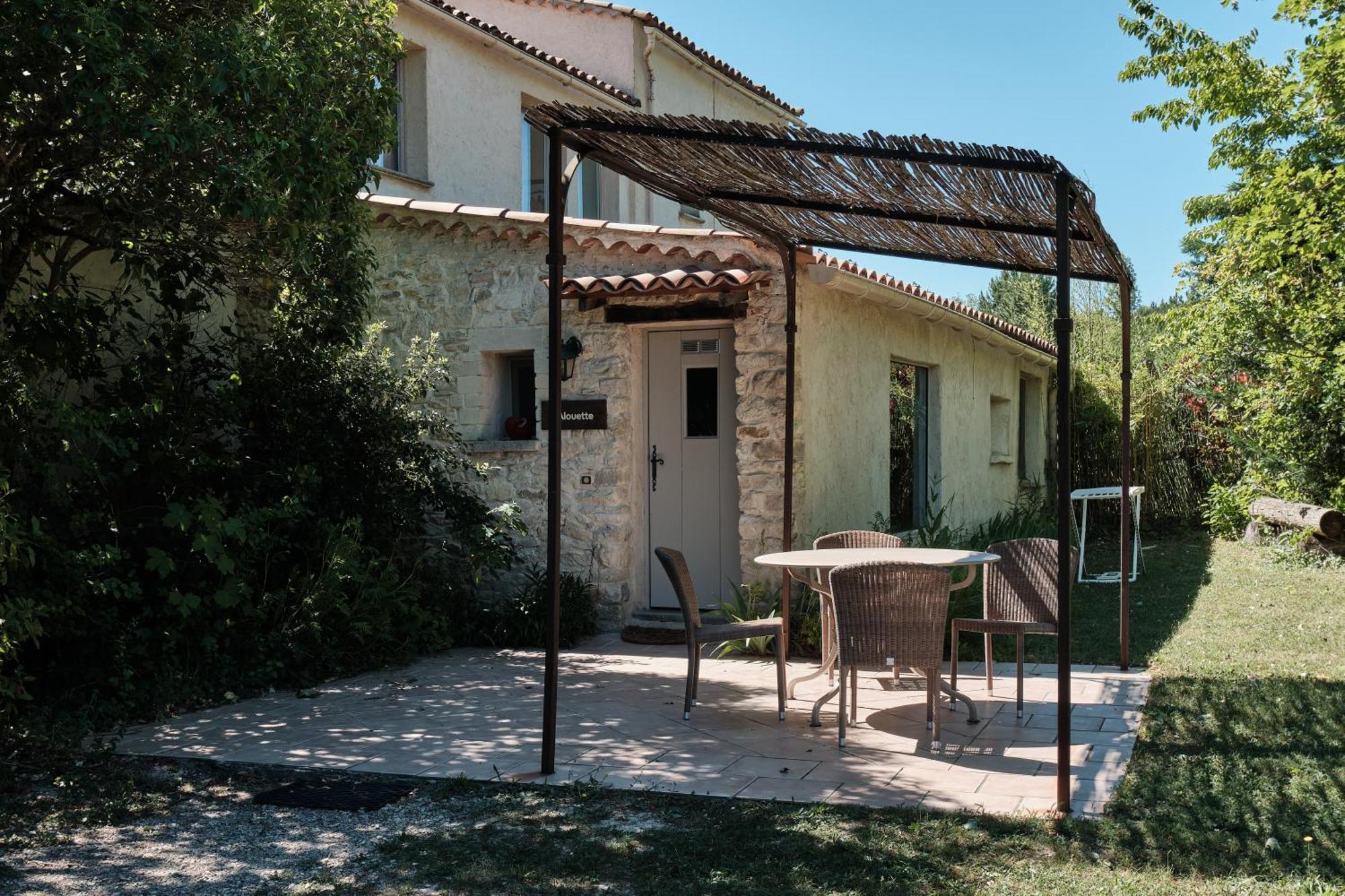 Les Maisons De Chante Oiseau Sigonce Rom bilde